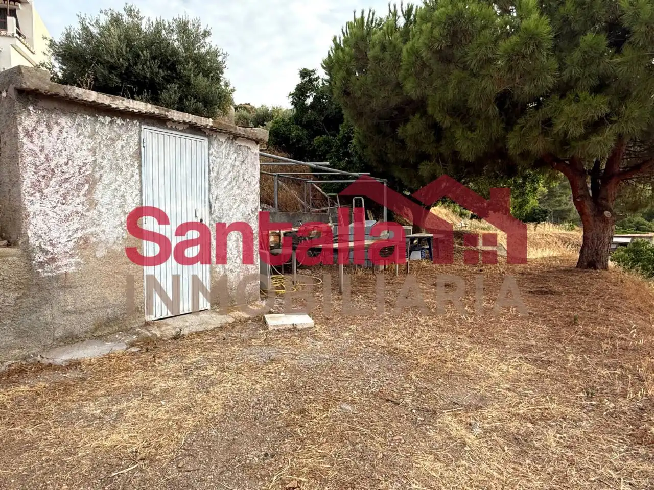 Country homes for sale in Almuñécar  with Private garden, Terrace and Furnished