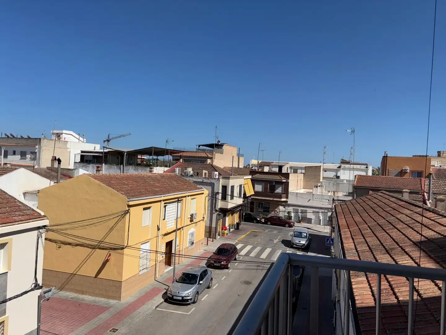 Vista exterior de Pis en venda en Catral amb Balcó