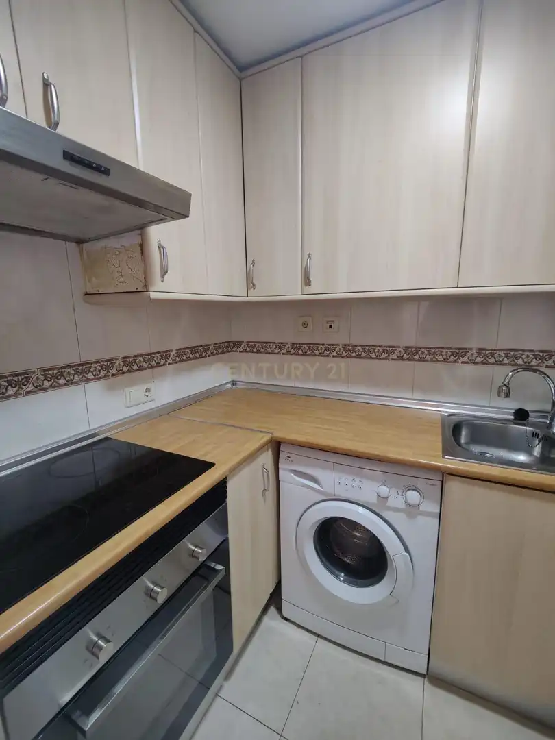 Cocina de Piso en venta en Cerdanyola del Vallès con Aire acondicionado y Horno