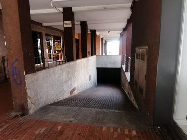Individuel à vendre à Oeste