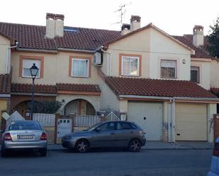 Casa adosada en venda a Sefarad, Cabañas de la Sagra