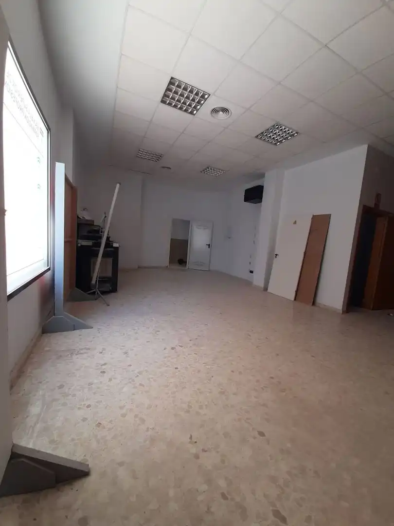 Gewerbefläche zum Verkauf in Bailén - Miraflores, imagen 7