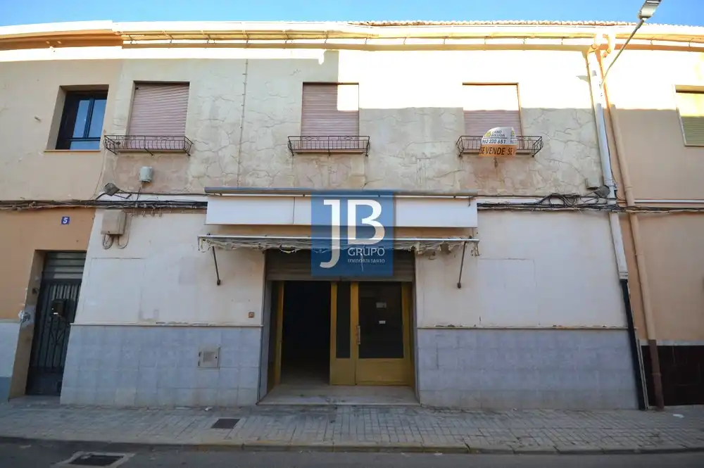 Vista exterior de Casa o xalet en venda en L'Alcúdia de Crespins