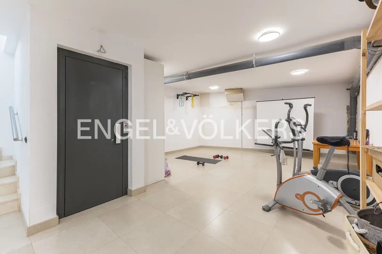 Casa adosada en venta en Barcelona con Aire acondicionado, Calefacción y Jardín privado