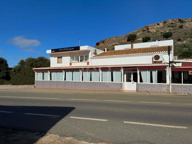 Local comercial en Venta en Llano del Beal