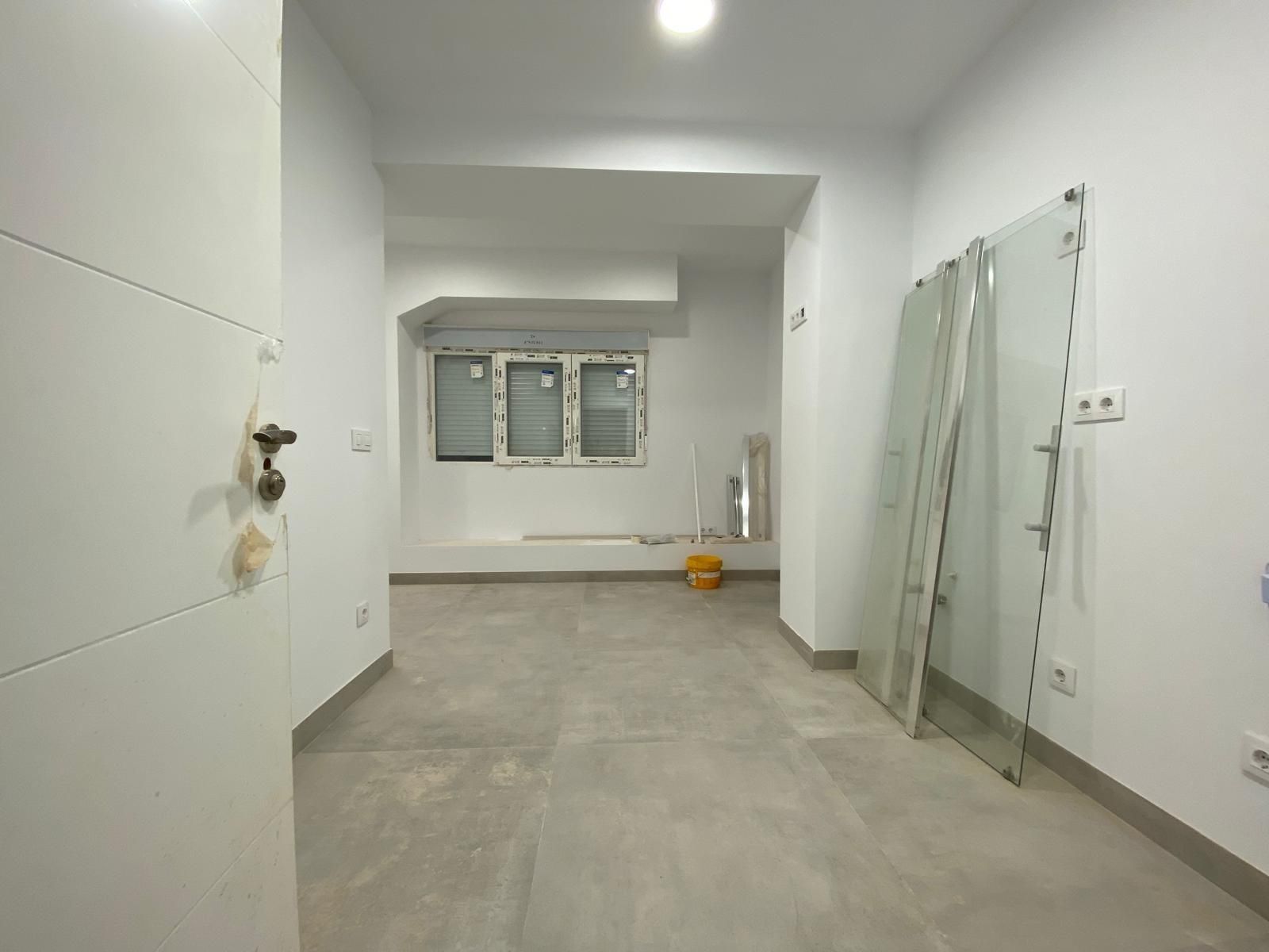 Oficina en venda en Torrelavega 