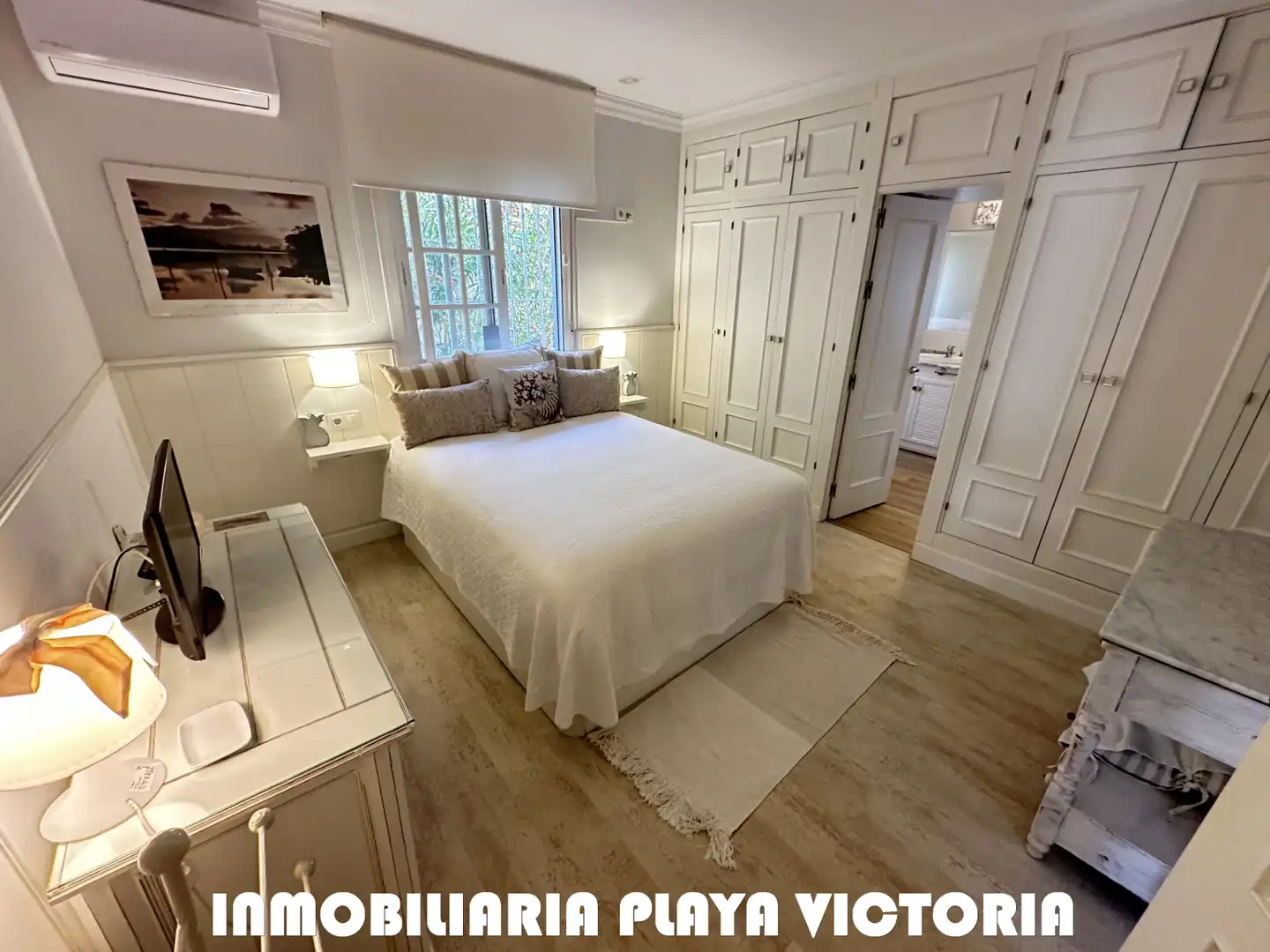 Bedroom of Houses for sale in Chiclana de la Frontera  with Air Conditioner, Private garden and Swimming Pool
