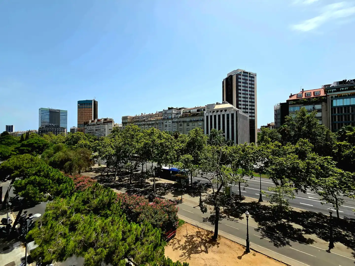 Exterior view of Flat for sale in Barcelona  with Air Conditioner, Heating and Parquet flooring