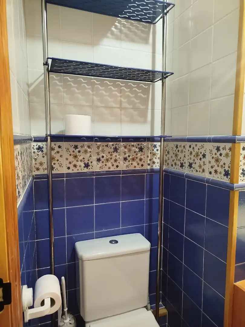 Bathroom of Apartments for rent in Cuenca  with Air Conditioner, Heating and Furnished
