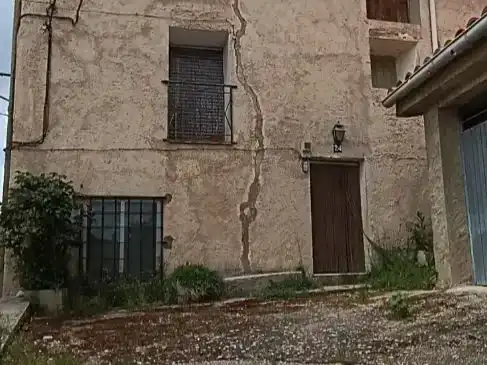 Vista exterior de Piso en venta en Salvacañete con Trastero, Amueblado y Balcón