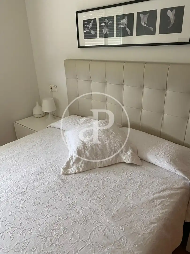 Schlafzimmer von Wohnung zur Miete in Sagunto / Sagunt mit Klimaanlage, Heizung und Privatgarten
