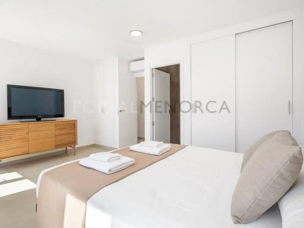 Dormitori de Casa o xalet en venda en Es Mercadal amb Jardí privat, Terrassa i Piscina