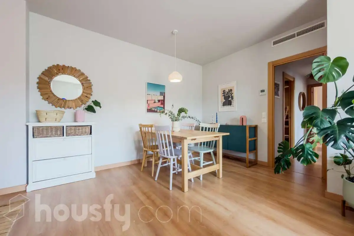 Comedor de Piso en venta en Badalona con Aire acondicionado, Calefacción y Terraza