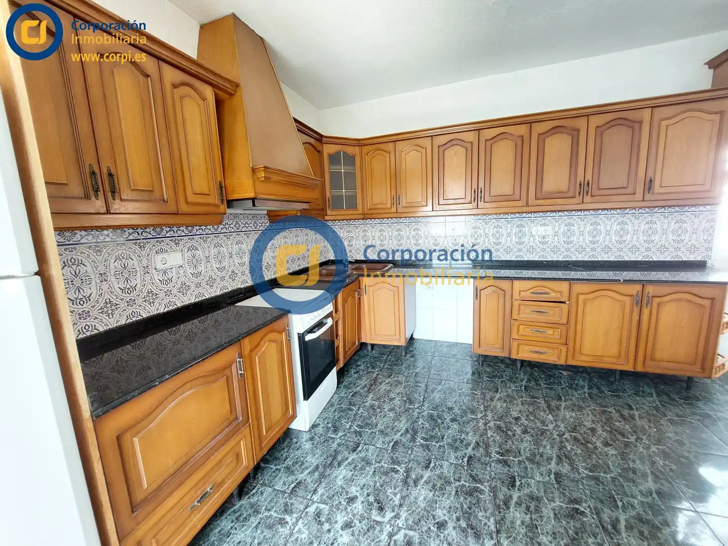 Villa con giardino in vendita a Pedanías Centro, imagen 7