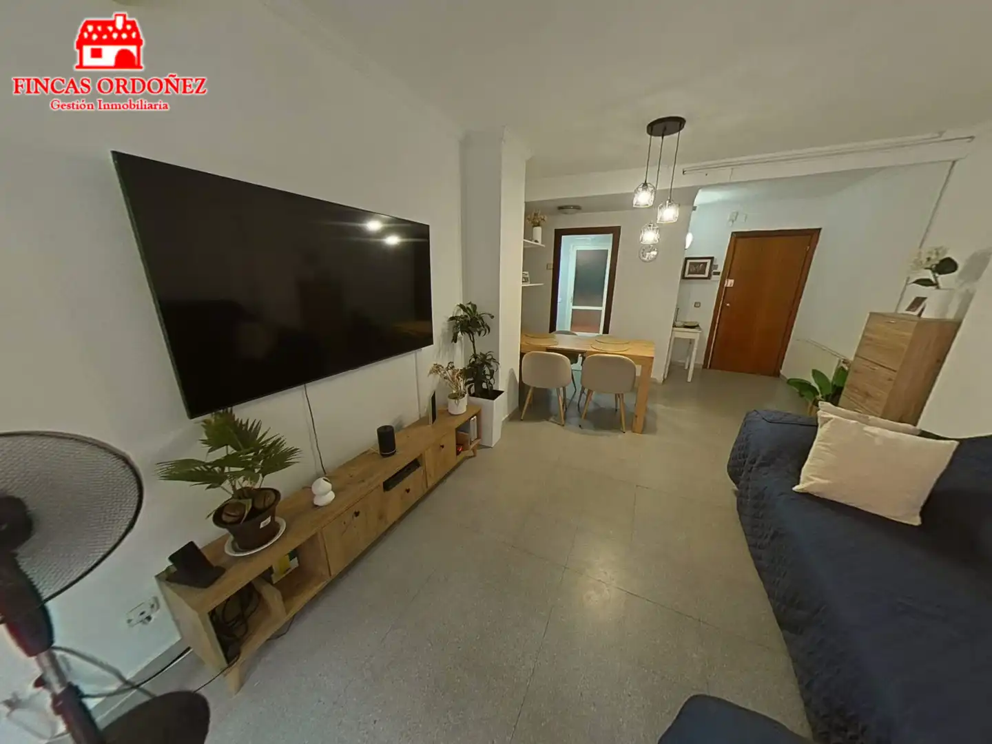 Sala de estar de Piso en venta en Sant Andreu de la Barca con Aire acondicionado, Calefacción y Terraza