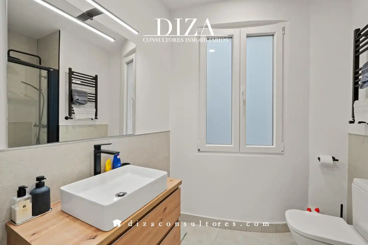 Baño de Piso de alquiler en Madrid con Aire acondicionado, Calefacción y Amueblado