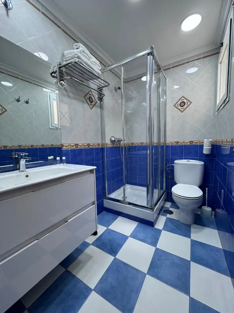 Inmuebles singulares con ascensor en venta en La Carihuela - Los Nidos, imagen 37