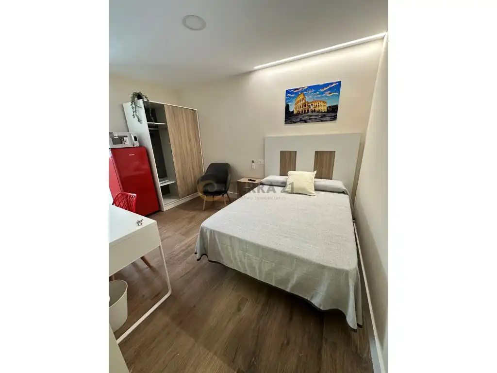 Bedroom of Flat for rent in Jaén