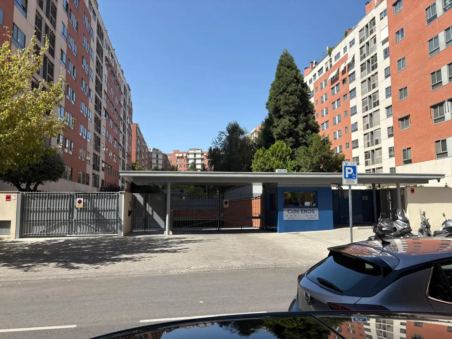 Parking of Flat for rent in Madrid  with Air Conditioner, Heating and Storage room