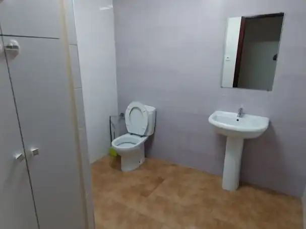 Bathroom of Office for rent in Orihuela