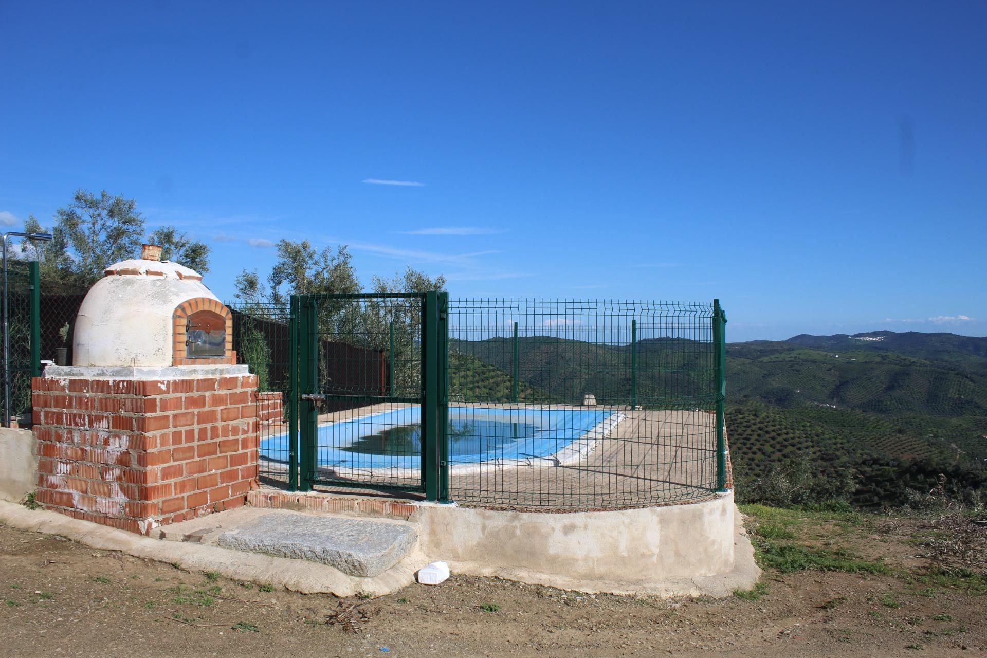 Piscina de Finca rústica en venda en Alcaracejos amb Traster i Piscina