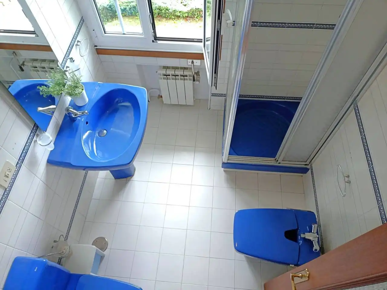 Baño de Casa o chalet en venta en Oleiros con Calefacción