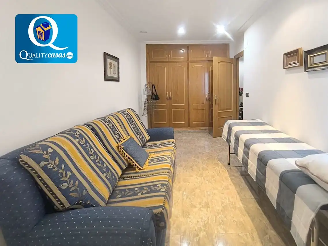 Habitación de Casa o chalet en venta en El Carril - Paseo de Chapi