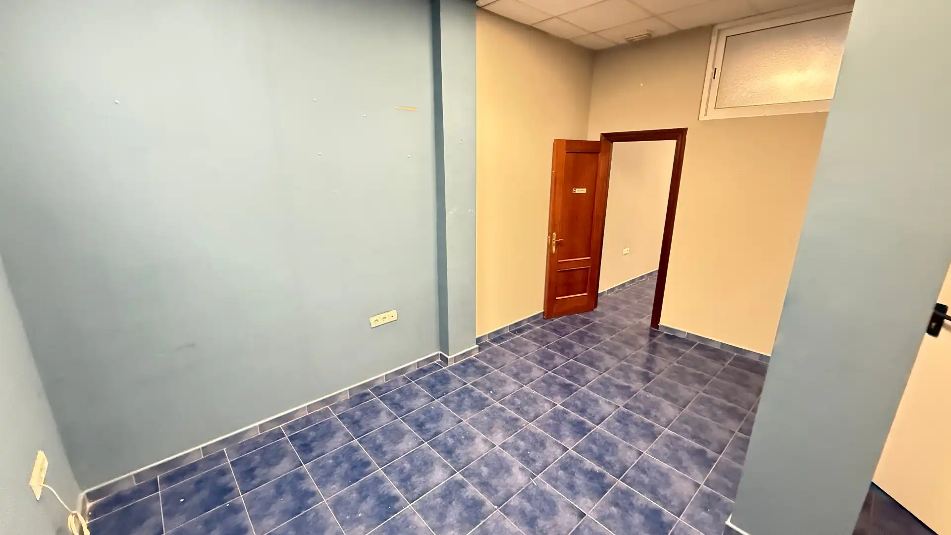 Local commercial à vendre à Calle Jacobo Olañeta, imagen 5