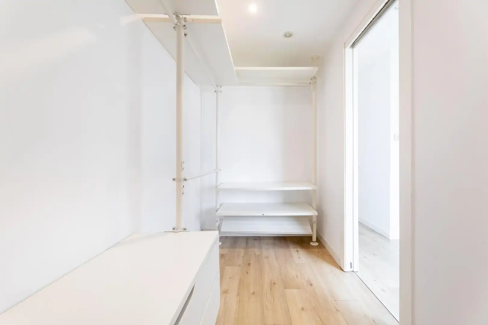 Flat for rent in Madrid  with Air Conditioner and Heating