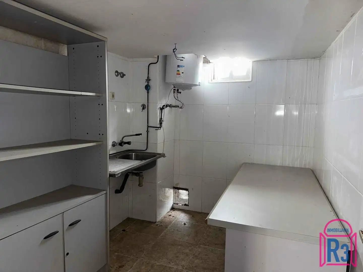 Kitchen of Commercial properties for sale in León Capital 