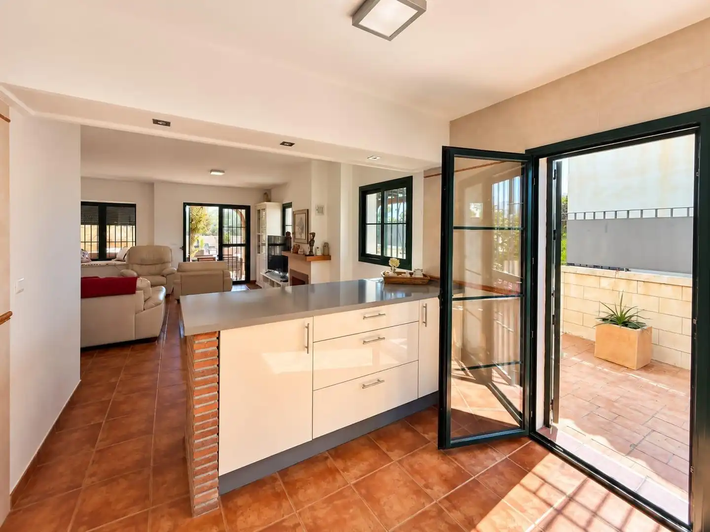 Villa avec terrasse à vendre à Alcaucín, imagen 4
