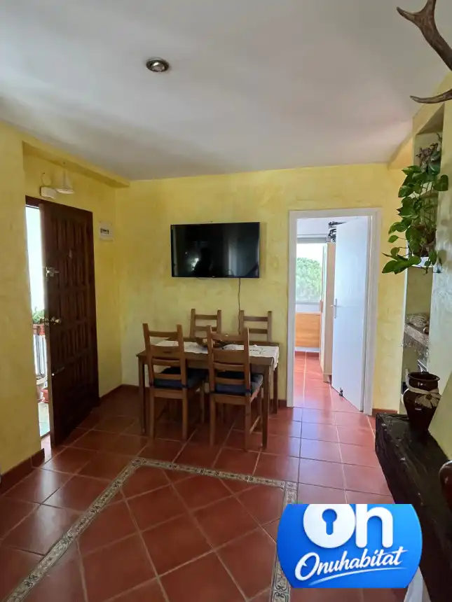 Comedor de Piso en venta en El Rompido con Jardín privado, Piscina y Amueblado