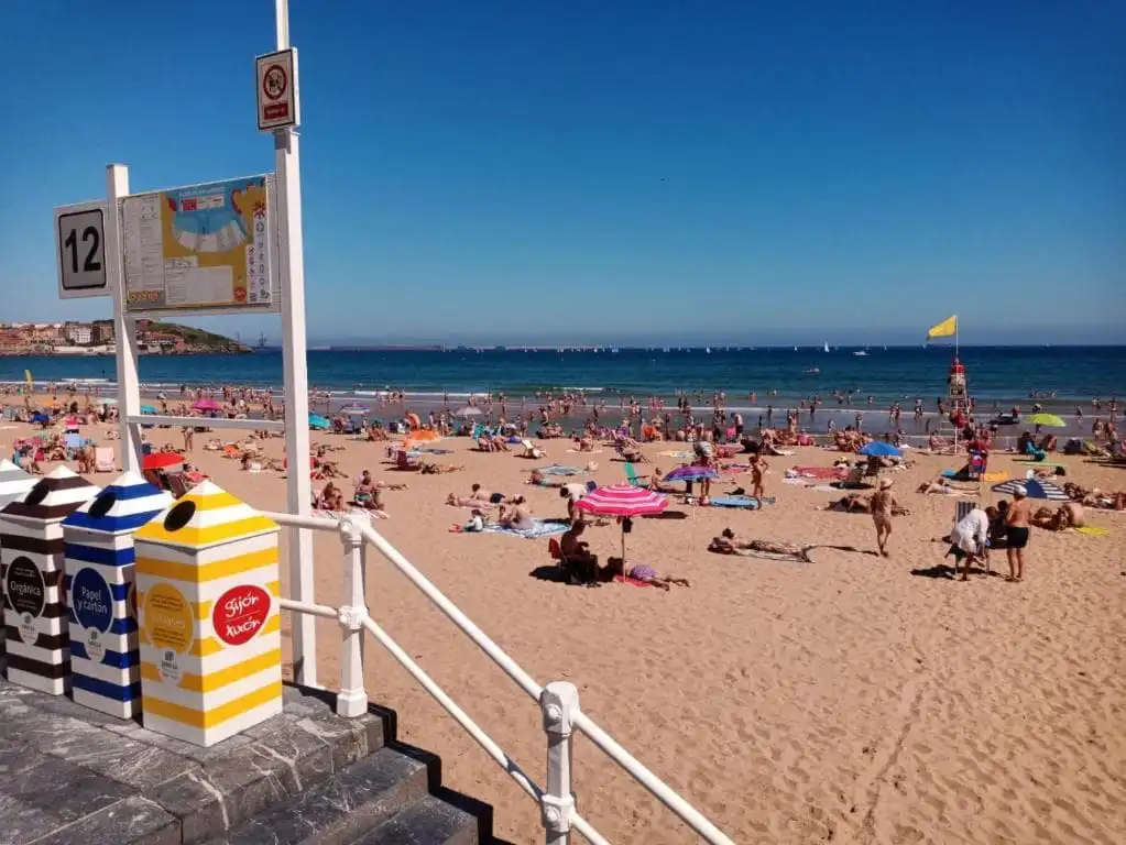 Flat with lift to rent in Calle Aguado 12, imagen 2