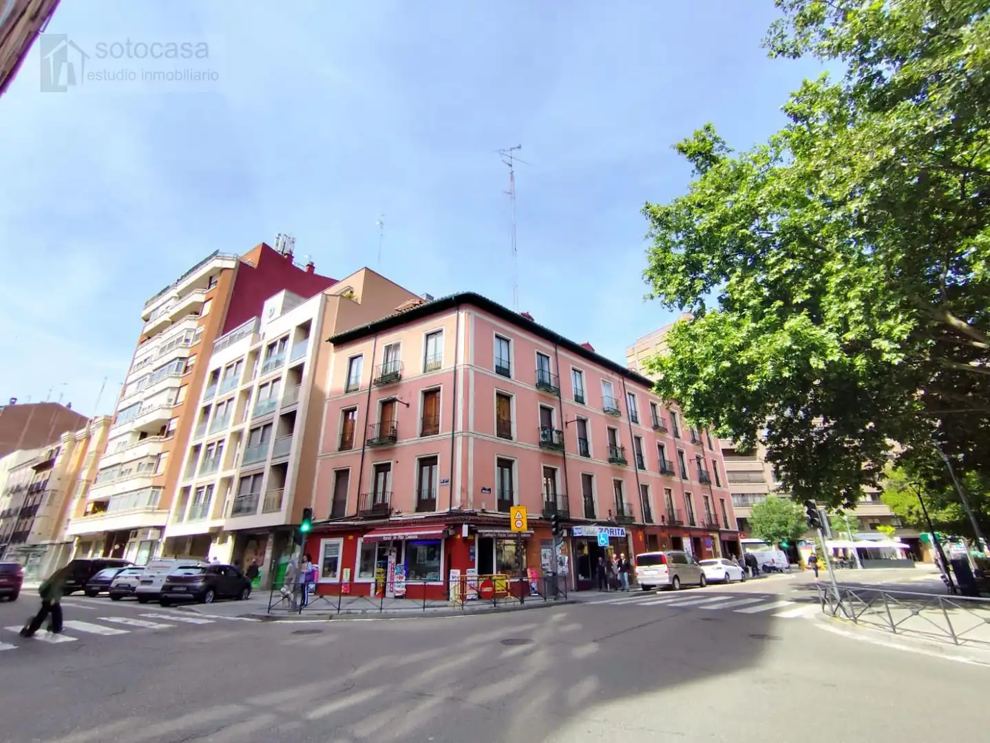 Vista exterior de Pis en venda en Valladolid amb Calefacció i Terrassa