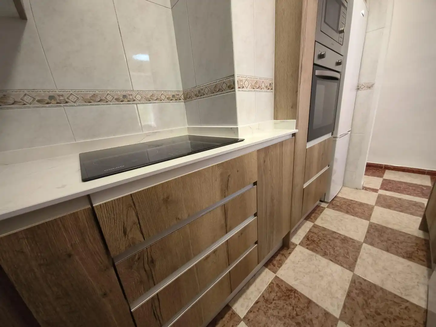 Cocina de Piso de alquiler en Granada con Terraza y Amueblado