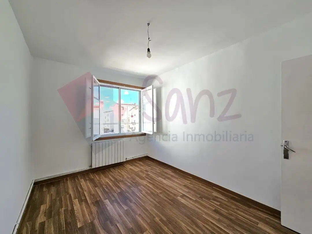 Apartment for sale in Calle la Campa, imagen 10