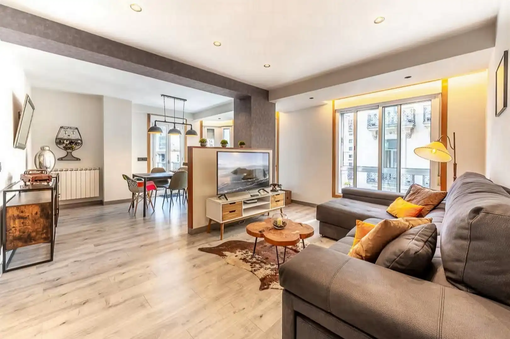 Sala de estar de Piso de alquiler en Vigo  con Aire acondicionado, Calefacción y Amueblado