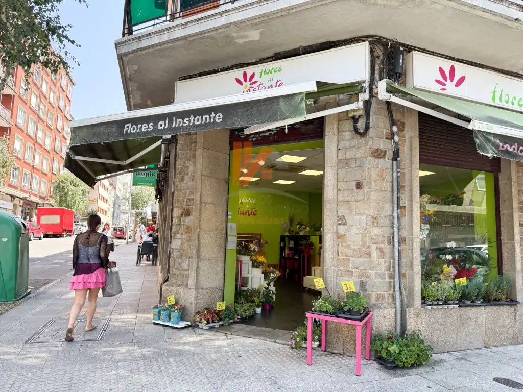 Local en venta en Santiago de Compostela 