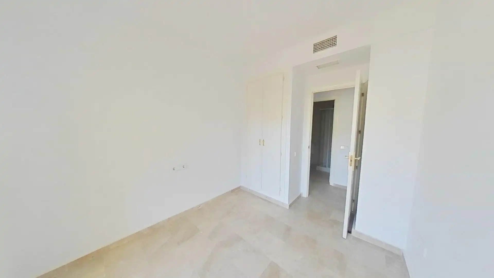Habitación de Piso en venta en Manilva