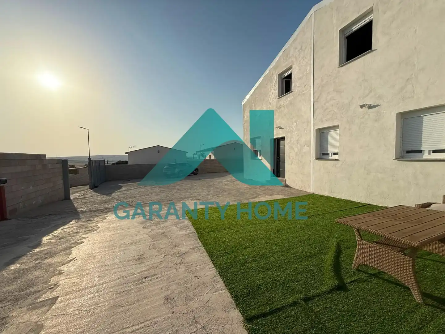 Terrace of Houses for rent in Cáceres  with Furnished