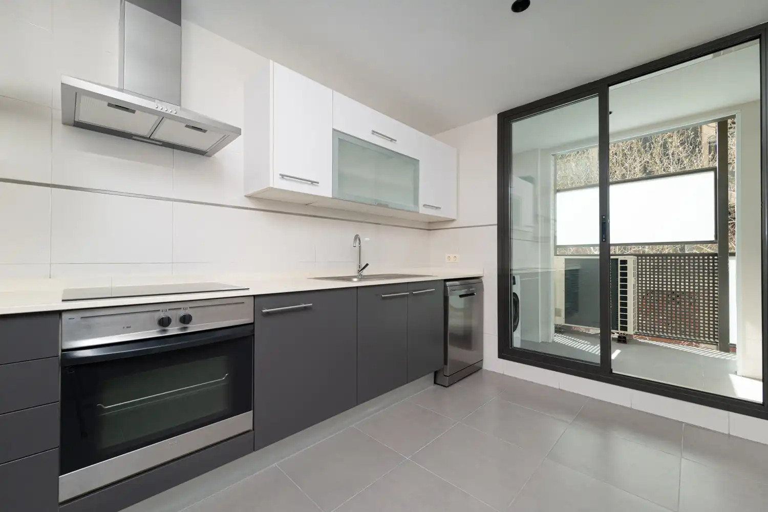 Piso con terraza en venta en Benicalap, imagen 24