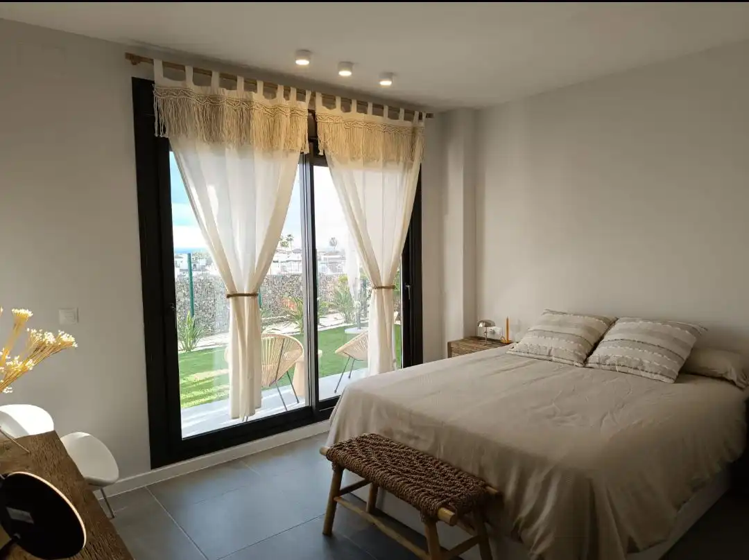 Casa adosada de lloguer a PINTORES DE RIVIERA, 39, Riviera del Sol