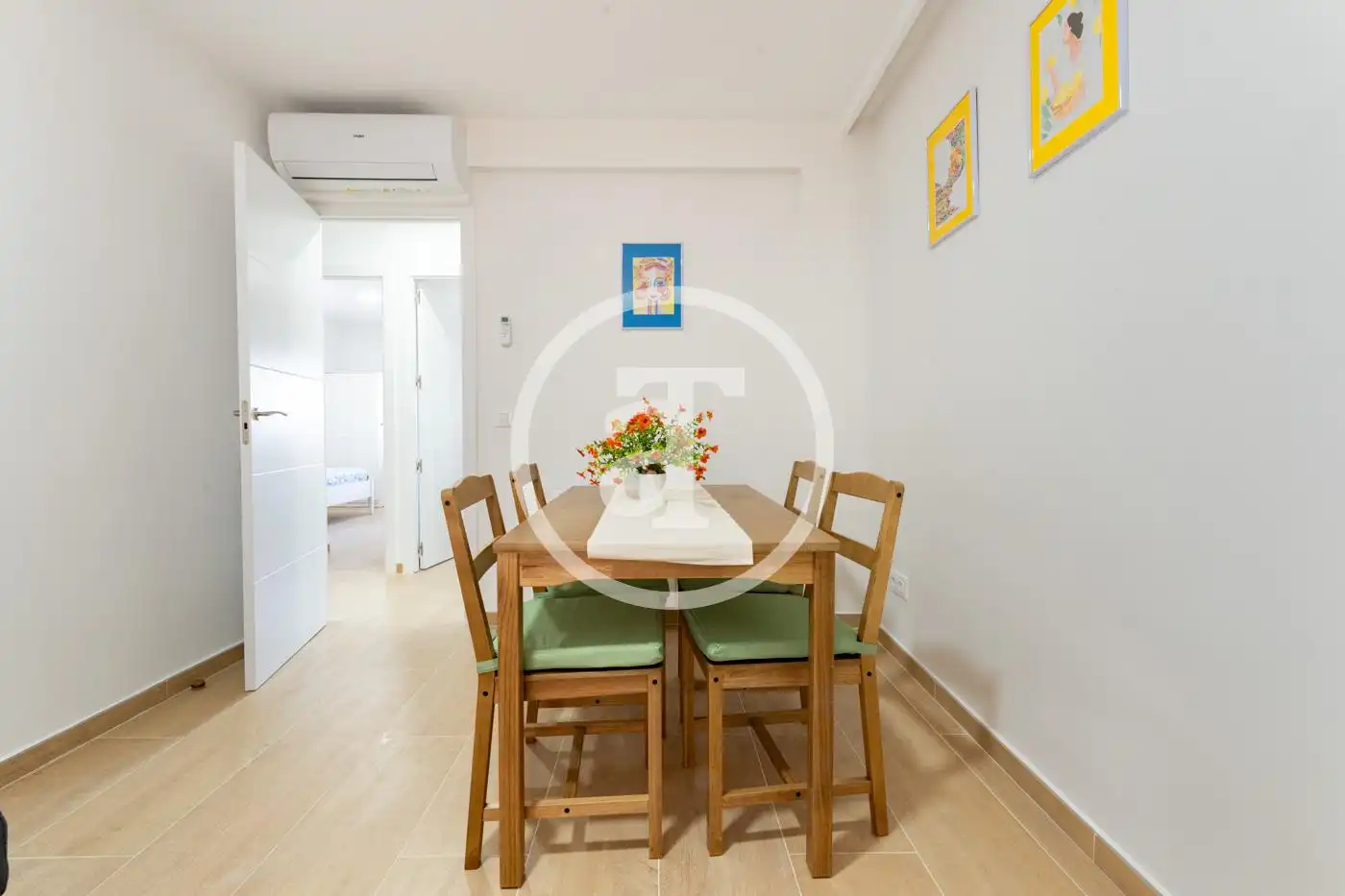 Comedor de Piso de alquiler en Madrid con Aire acondicionado, Calefacción y Amueblado