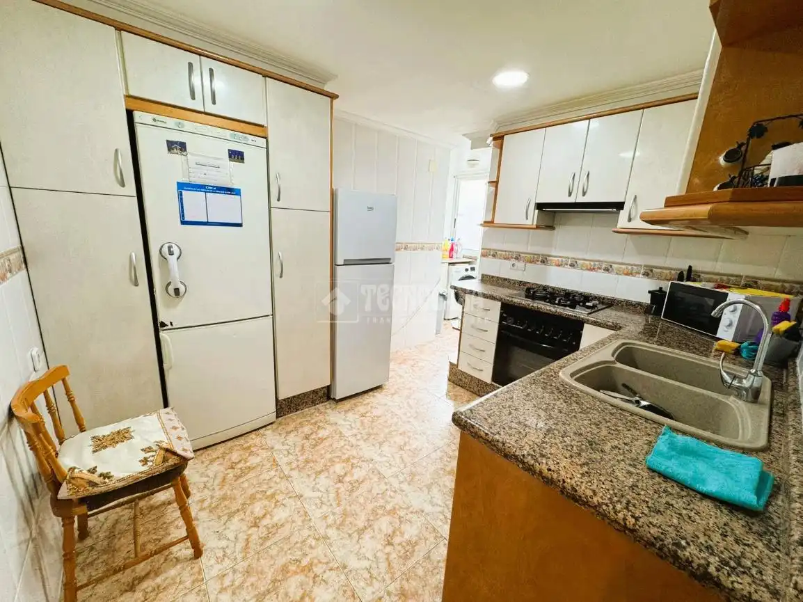 Cocina de Piso en venta en Torrent con Calefacción y Balcón