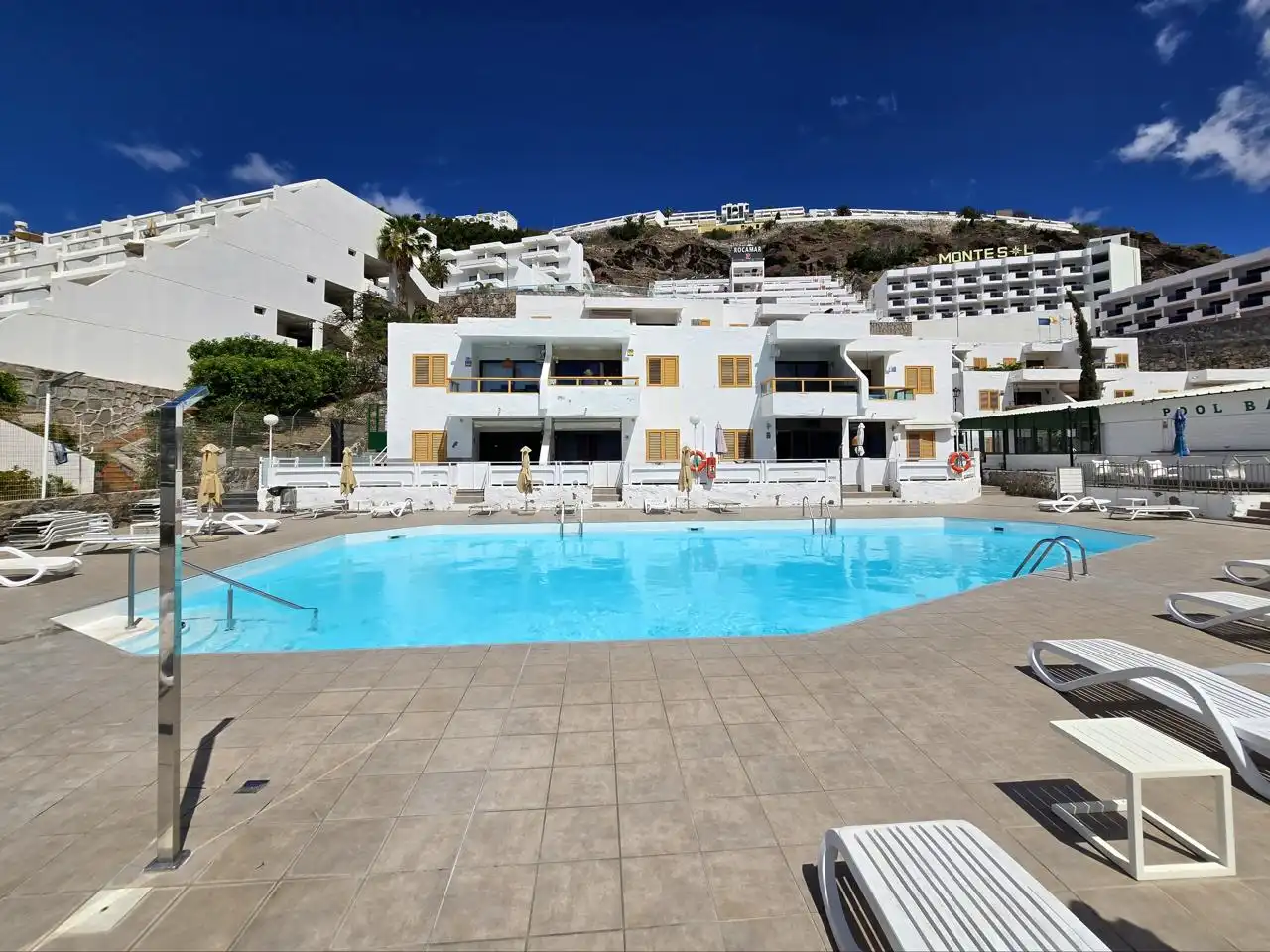 Piscina de Apartament en venda en Mogán amb Moblat, Balcó i Piscina comunitària