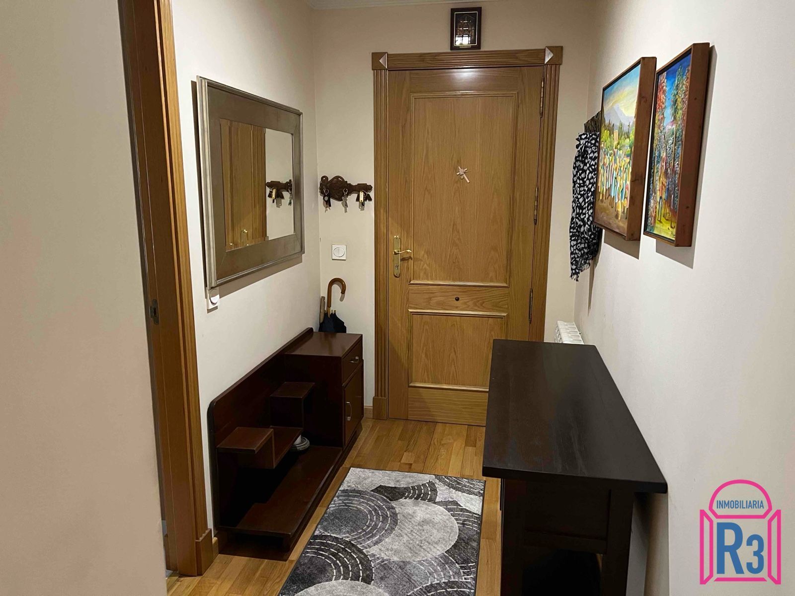 Pis en venda en León Capital  amb Calefacció, Terrassa i Traster