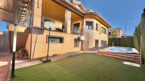 Chalet en venta en Nuevo Valdepeñas, 5 dormitorios., imatge 5