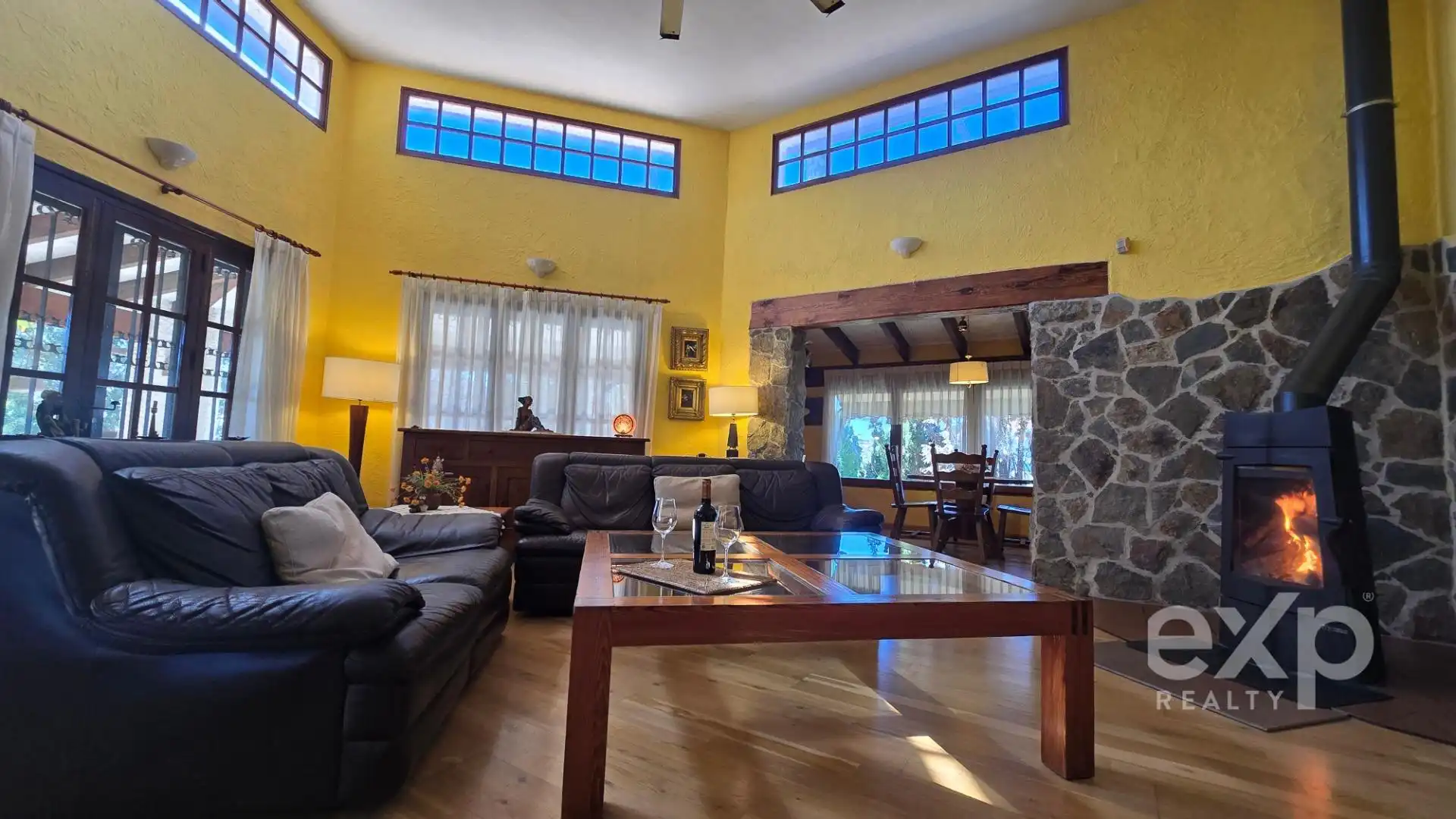 Detached house with pool for sale in Calle del Dos de Mayo