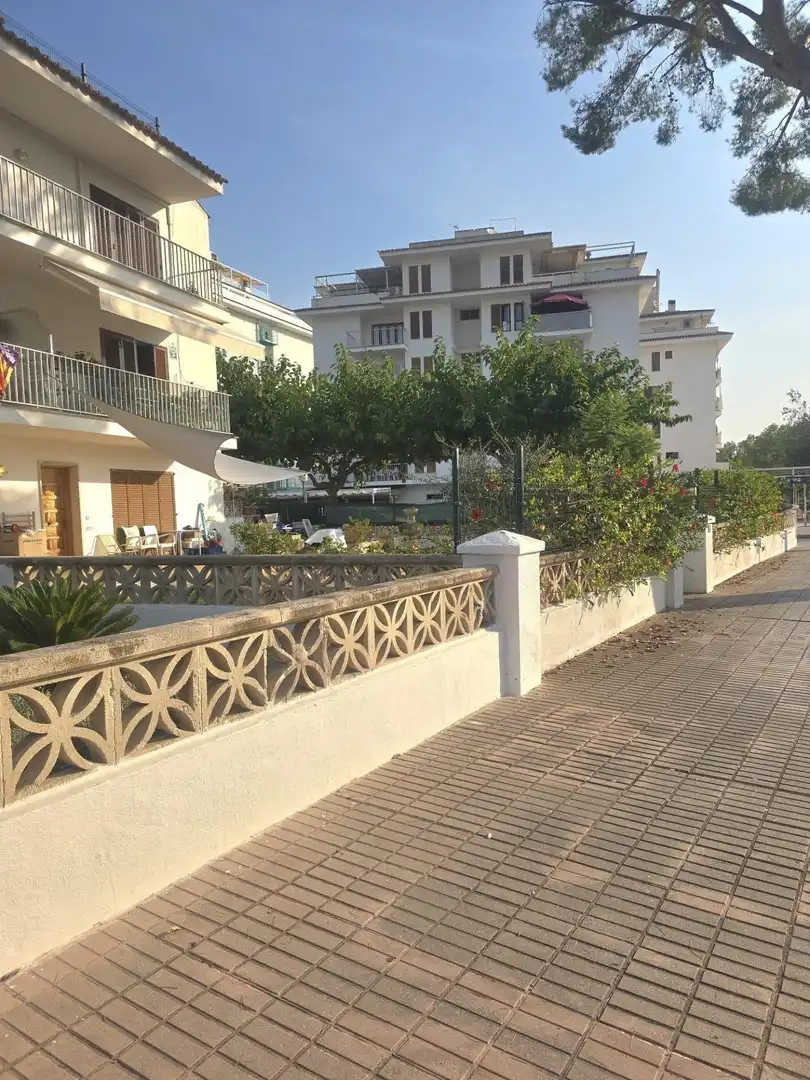 Terraza de Dúplex de alquiler con opción a compra en Alcúdia con Aire acondicionado, Calefacción y Jardín privado