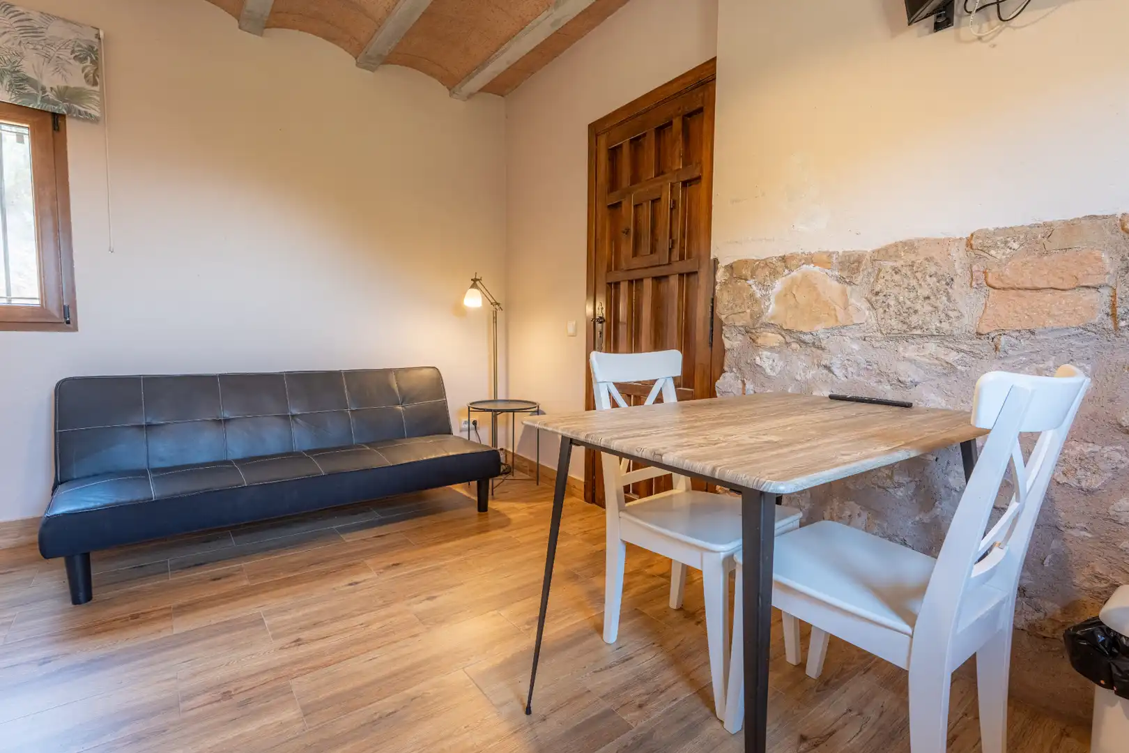 Living room of Houses for sale in Montblanc  with Air Conditioner, Heating and Private garden